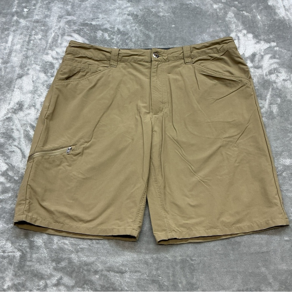Patagonia Quandary Shorts Mens 40 Inseam Ash Tan durable water repellant